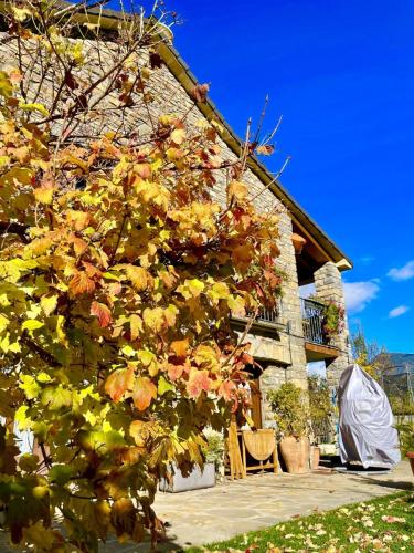 Lado de la fachada - Casa Rural Fuertes